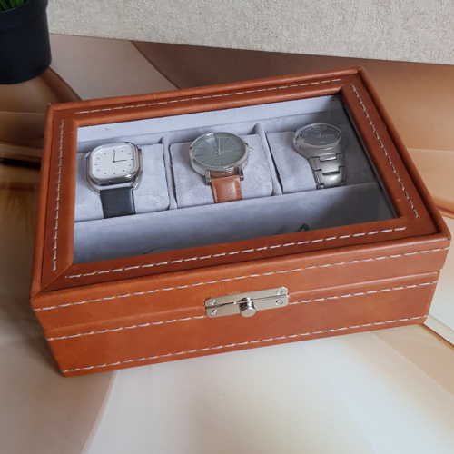 Шкатулка на 3 часов с отделением. Кожа. Замша 